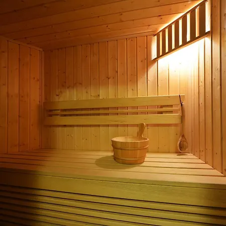 Klimatyczny Sun Seasons 24 W Wisle Z Kominkiem By Renters 维斯拉